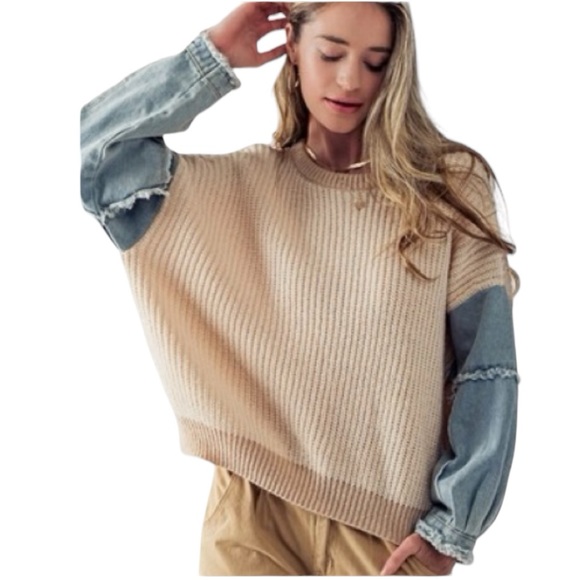 Sweaters - 028. NWT Women’s Knit Denim Sleeve Sweater
